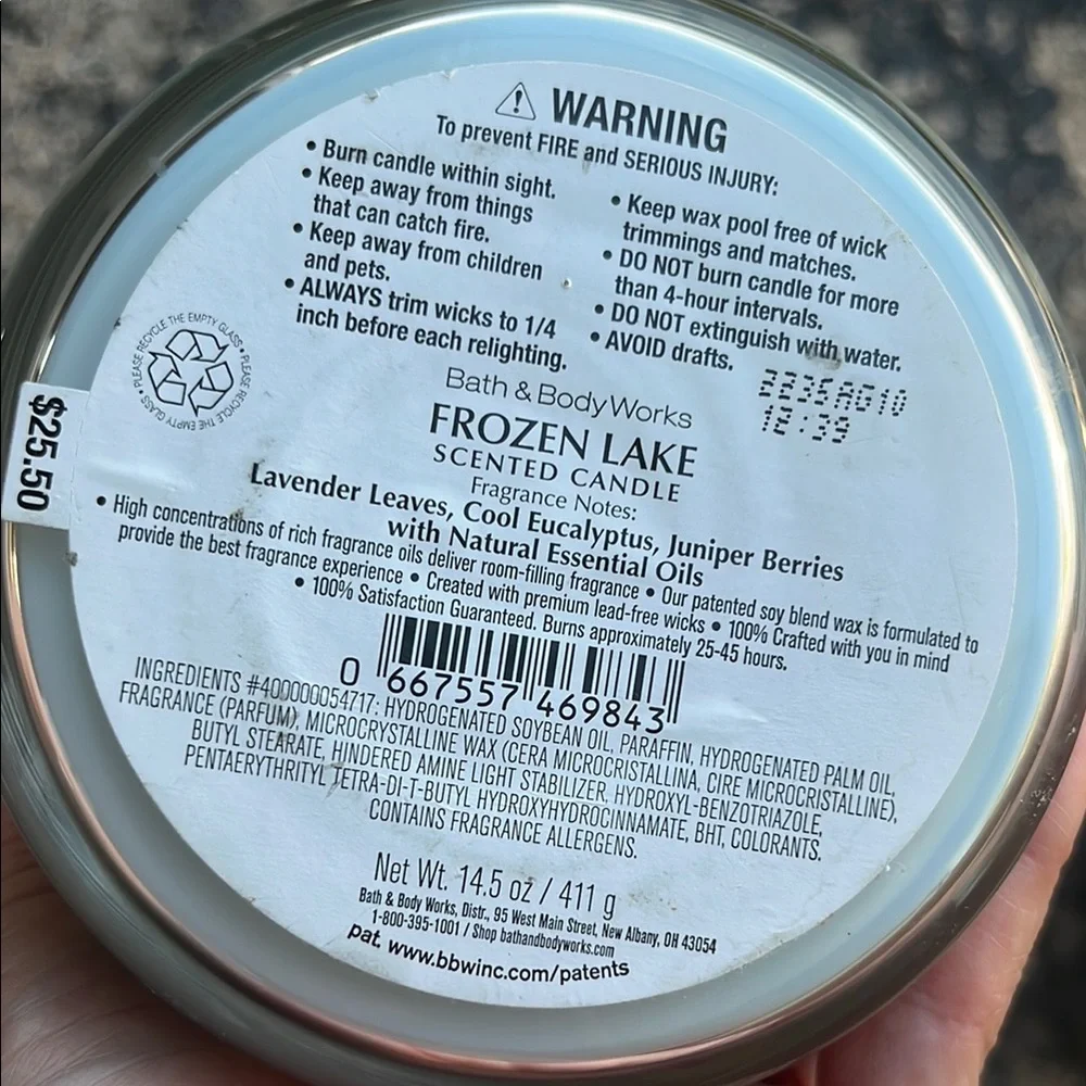 New Bath & Body Works Blue and Silver Candle Frozen Lake - Picture 6 of 10